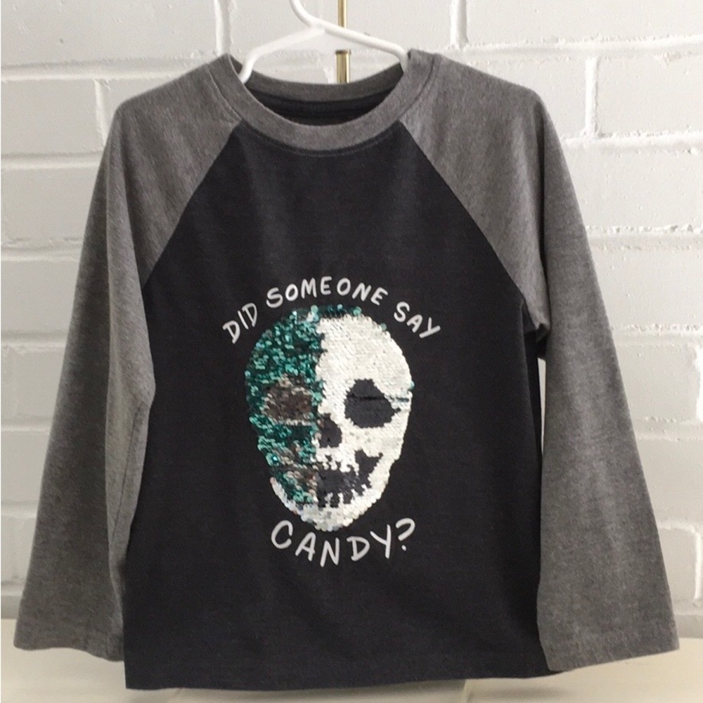 Flip-Sequin Black/Grey Long Sleeve Rugby Style Fun Halloween Unisex Top Size 4